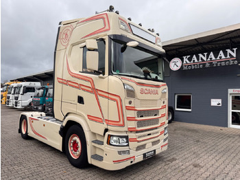 شاحنة جرار SCANIA S 450