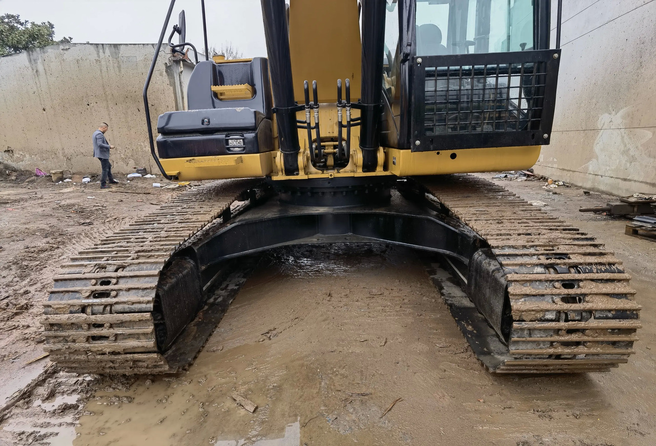 حفارات زحافة used cat325d excavators caterpillar 325D excavator machine 325D 330D second hand excavators: صور 4