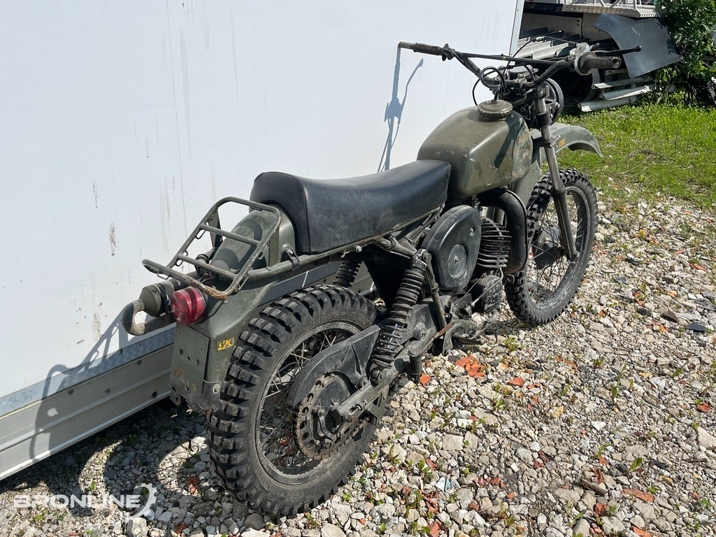 1980 HUSQVARNA MC258 AMT - دراجة بخارية: صور 3 1980 HUSQVARNA MC258 AMT - دراجة بخارية: صور 3