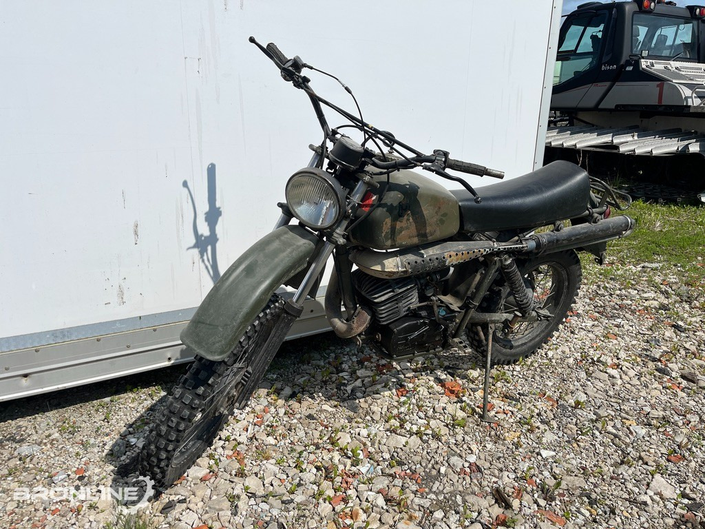 1980 HUSQVARNA MC258 AMT - دراجة بخارية: صور 2 1980 HUSQVARNA MC258 AMT - دراجة بخارية: صور 2