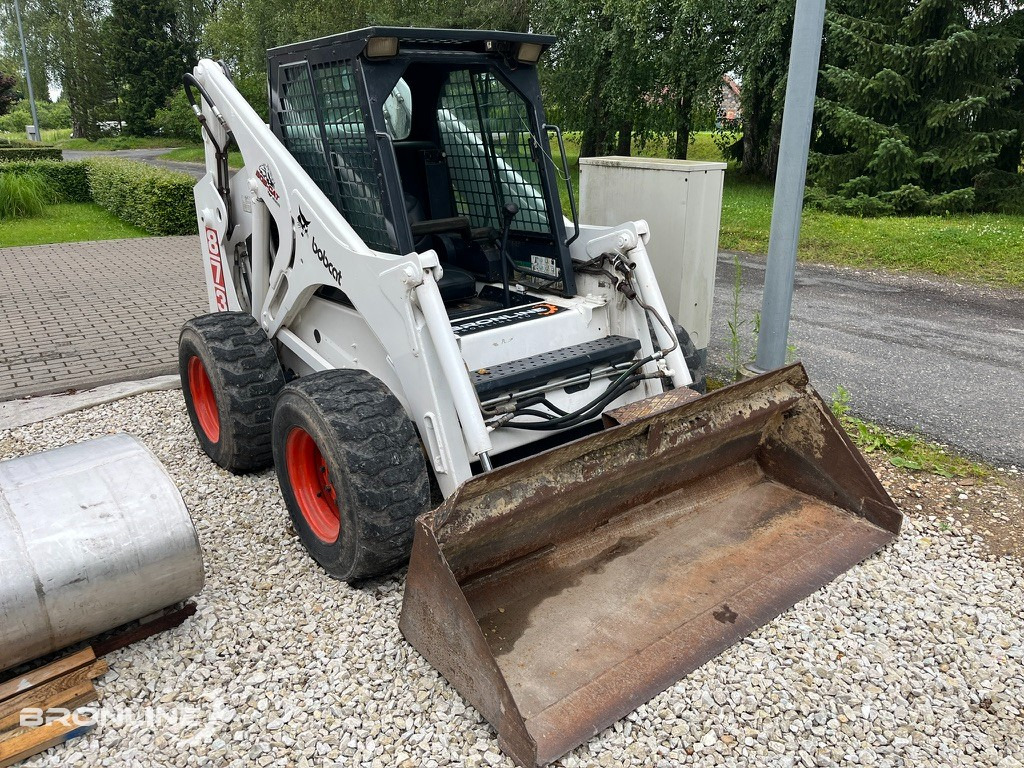 1995 Bobcat 873 54kW Skid-steer loader - شيول صغير: صور 1 1995 Bobcat 873 54kW Skid-steer loader - شيول صغير: صور 1