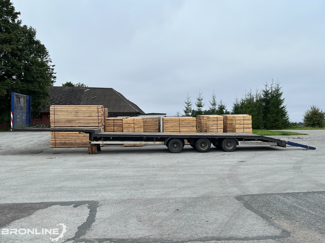 2003 WECON S327 LK20 3-axle trailer - عربة مسطحة منخفضة نصف مقطورة: صور 2 2003 WECON S327 LK20 3-axle trailer - عربة مسطحة منخفضة نصف مقطورة: صور 2