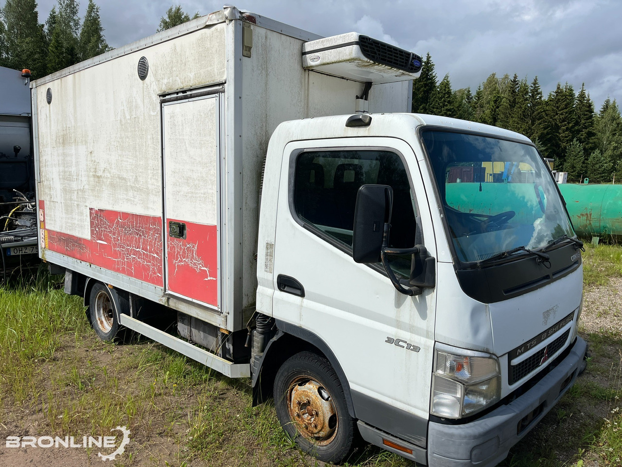 2007 Mitsubishi Fuso Canter 3c13 BOX - مبردة شاحنة: صور 2 2007 Mitsubishi Fuso Canter 3c13 BOX - مبردة شاحنة: صور 2