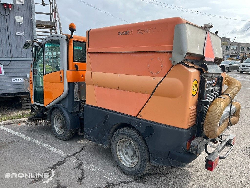 2008 BUCHER CITYCAT 2020 Road sweeper - سياره كنس شوارع: صور 4 2008 BUCHER CITYCAT 2020 Road sweeper - سياره كنس شوارع: صور 4