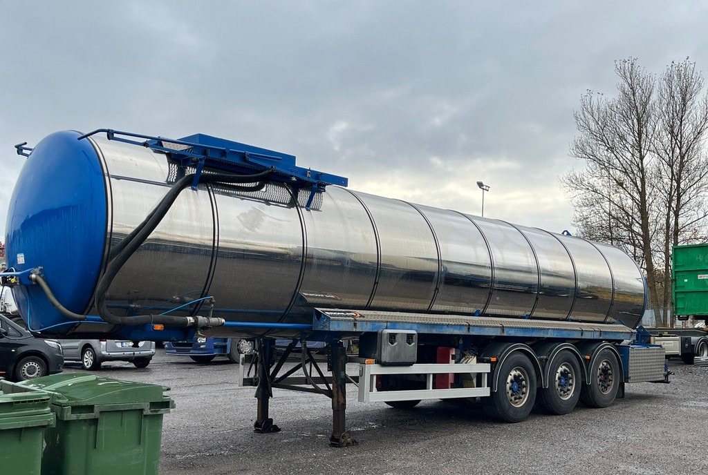 2009 KÄSSBOHRER STS32/1 ADR Tanker semi-trailer - نصف مقطورة صهريج: صور 3 2009 KÄSSBOHRER STS32/1 ADR Tanker semi-trailer - نصف مقطورة صهريج: صور 3