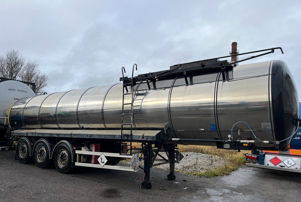 2009 KÄSSBOHRER STS32 ADR tanker semi-trailer - نصف مقطورة صهريج: صور 1 2009 KÄSSBOHRER STS32 ADR tanker semi-trailer - نصف مقطورة صهريج: صور 1