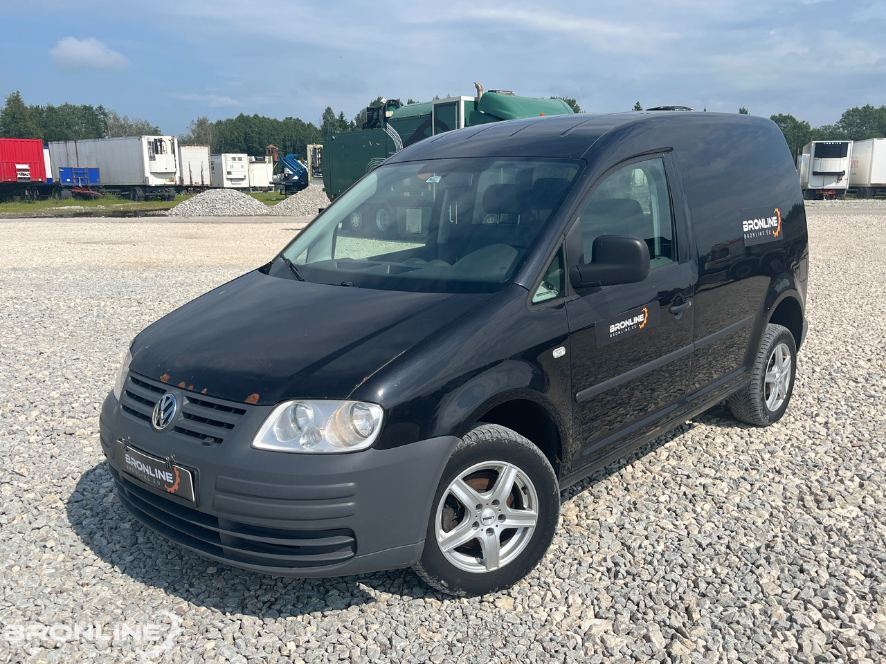 2010 Volkswagen Caddy 4x4 1.9 77kW - فان المدمجة: صور 1 2010 Volkswagen Caddy 4x4 1.9 77kW - فان المدمجة: صور 1