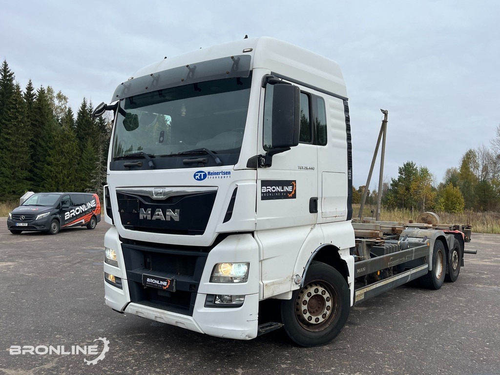 2016 MAN TGX 26.440 6x2 BDF - شاحنات الحاويات/ جسم علوي قابل للتغيير شاحنة: صور 1 2016 MAN TGX 26.440 6x2 BDF - شاحنات الحاويات/ جسم علوي قابل للتغيير شاحنة: صور 1
