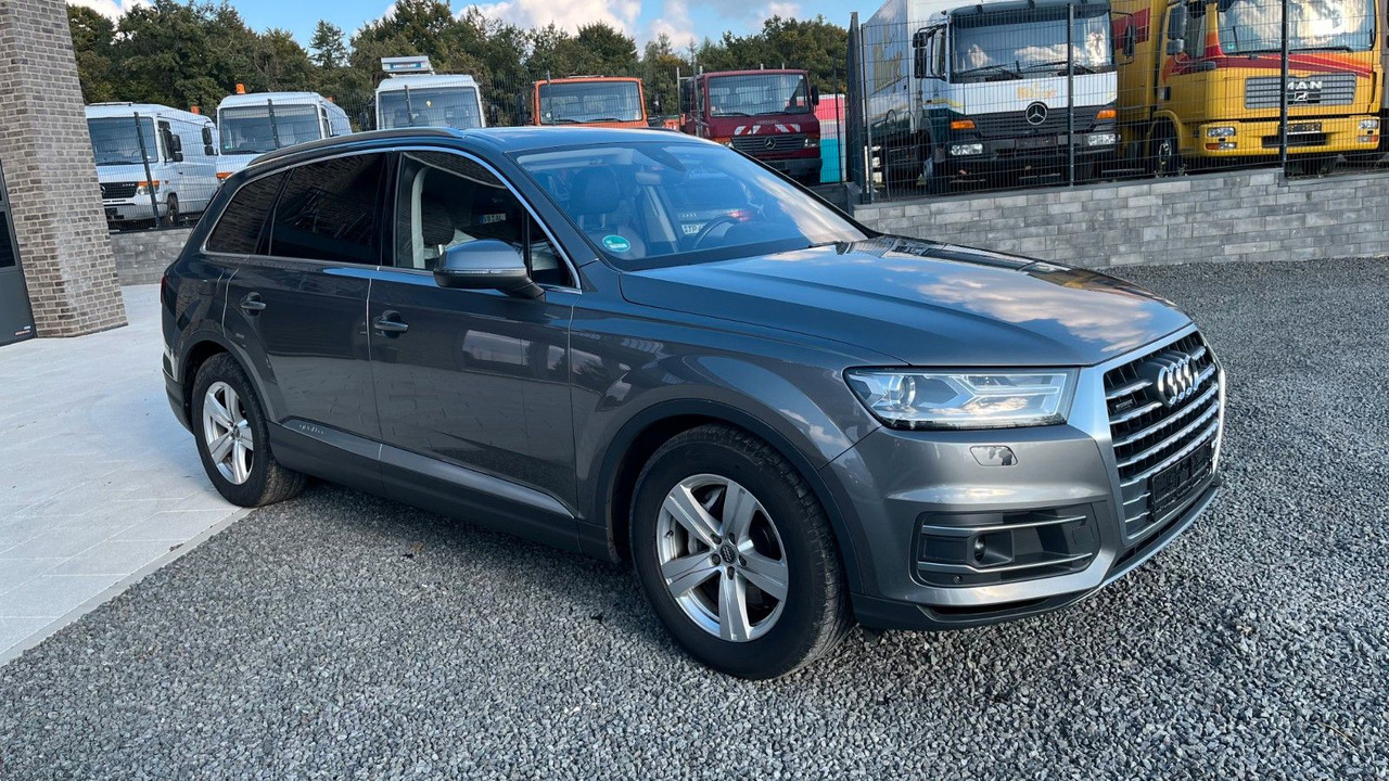 Audi Q7 3.0 TDI quattro Standheizung Allradlenkung - سيارة دفع رباعي: صور 3 Audi Q7 3.0 TDI quattro Standheizung Allradlenkung - سيارة دفع رباعي: صور 3