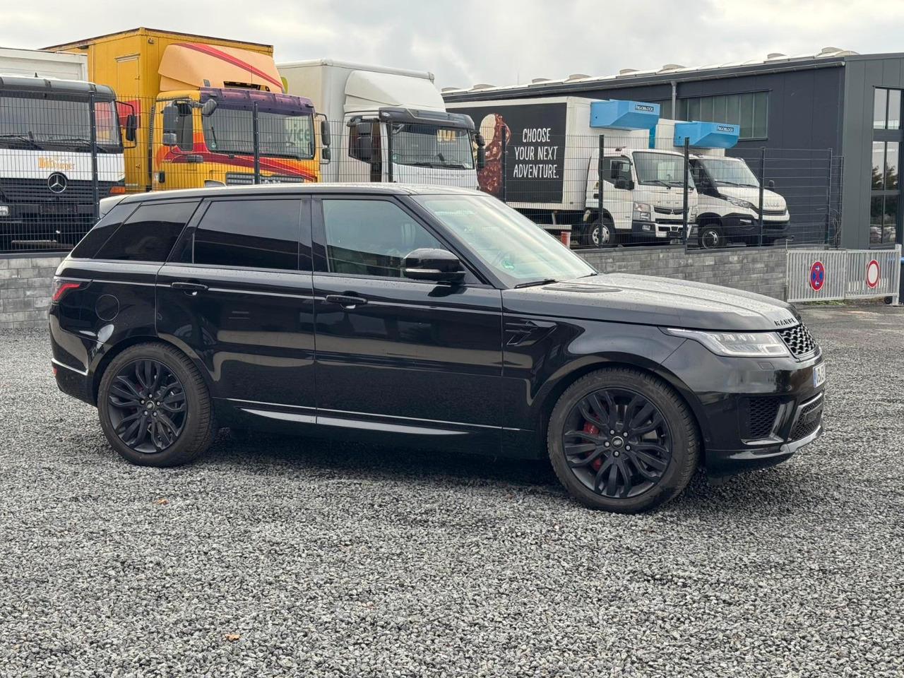 Land Rover Range Rover Sport SDV8 4.4 Autobiography Dynamic - سيارة دفع رباعي: صور 5 Land Rover Range Rover Sport SDV8 4.4 Autobiography Dynamic - سيارة دفع رباعي: صور 5