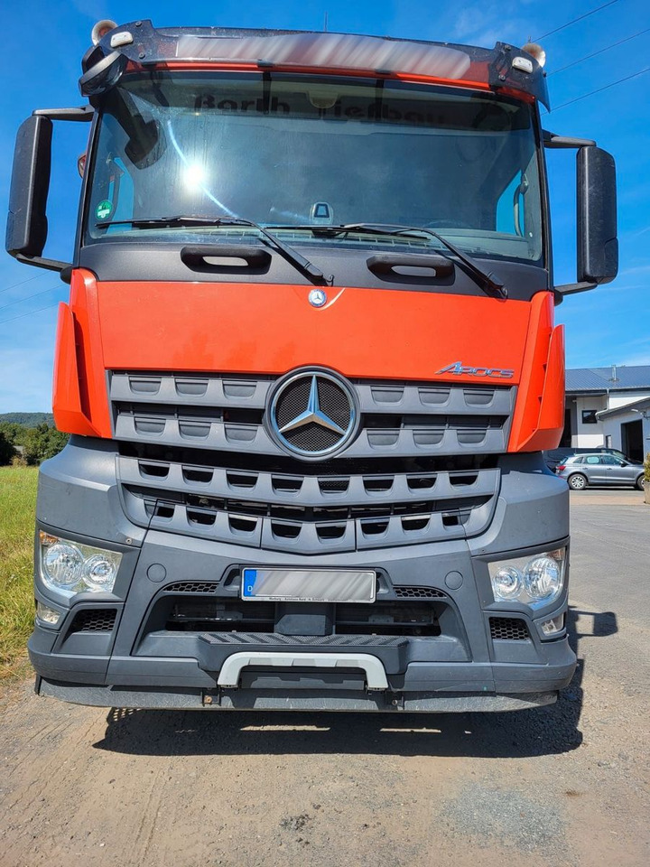 Mercedes-Benz Actros 2653 Dreiseitenkipper Meiller Bordmatik - قلابات: صور 3 Mercedes-Benz Actros 2653 Dreiseitenkipper Meiller Bordmatik - قلابات: صور 3
