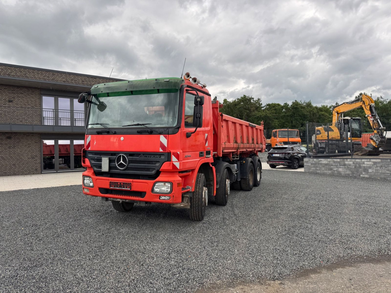 Mercedes-Benz Actros 3244 Dreiseitenkipper Meiller Bordm 8x4 - قلابات: صور 3 Mercedes-Benz Actros 3244 Dreiseitenkipper Meiller Bordm 8x4 - قلابات: صور 3