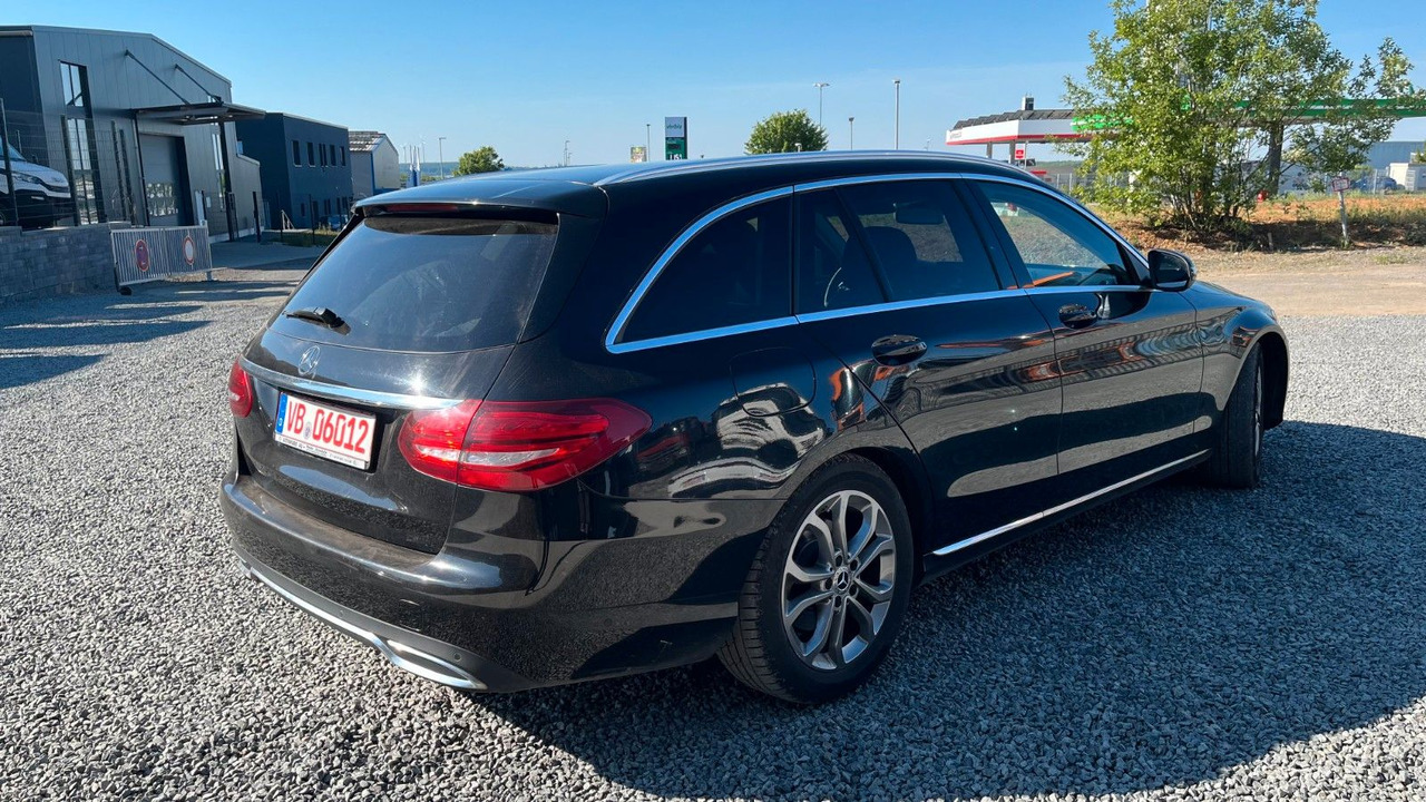 Mercedes-Benz C 220 C -Klasse T-Modell C 220 T BlueTec / d - سيارة: صور 4 Mercedes-Benz C 220 C -Klasse T-Modell C 220 T BlueTec / d - سيارة: صور 4