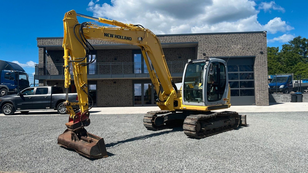 New Holland Kobelco E 80 MSR Minibagger SW 8300 Kg - حفارة مصغرة: صور 2 New Holland Kobelco E 80 MSR Minibagger SW 8300 Kg - حفارة مصغرة: صور 2