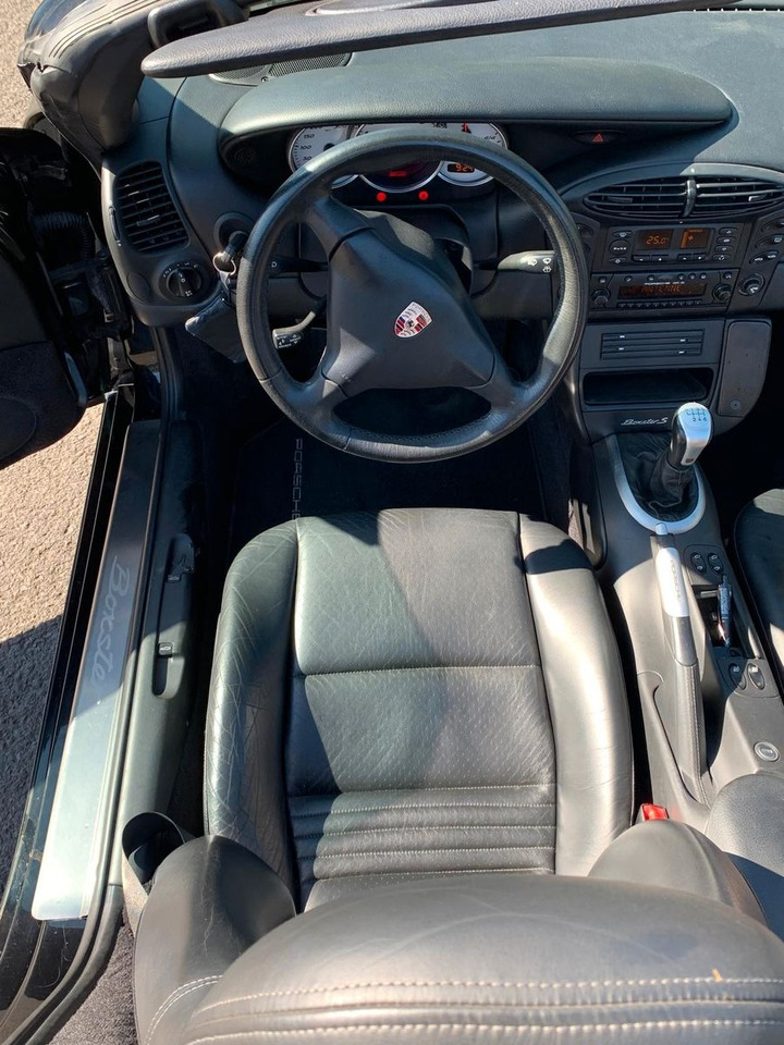 Porsche Boxster S - كابريوليه: صور 5 Porsche Boxster S - كابريوليه: صور 5