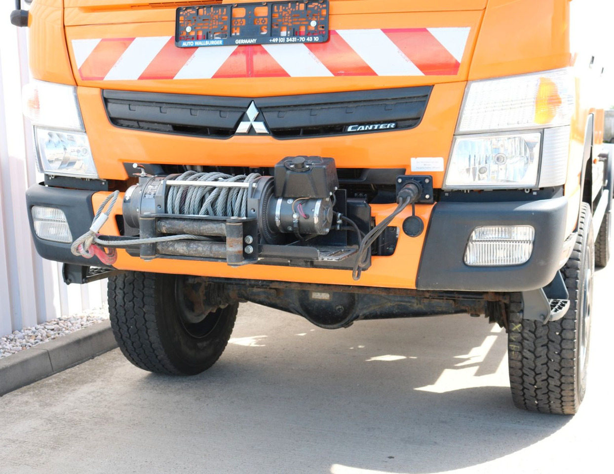 FUSO 6C180 DOKA / 4x4 /KLIMA /WINDE /Standh. / 37tkm - الشاسيه شاحنة: صور 2 FUSO 6C180 DOKA / 4x4 /KLIMA /WINDE /Standh. / 37tkm - الشاسيه شاحنة: صور 2