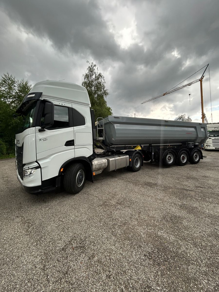 Iveco X -Way 530 Hydro Drive Kipp und Schubboden Hydra - شاحنة جرار: صور 1 Iveco X -Way 530 Hydro Drive Kipp und Schubboden Hydra - شاحنة جرار: صور 1