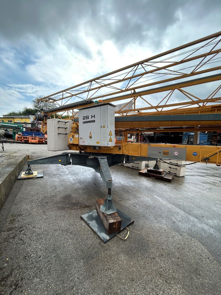 Liebherr Schnellbaukran 26 H Bj.: 2015 - رافعة برجية: صور 2 Liebherr Schnellbaukran 26 H Bj.: 2015 - رافعة برجية: صور 2