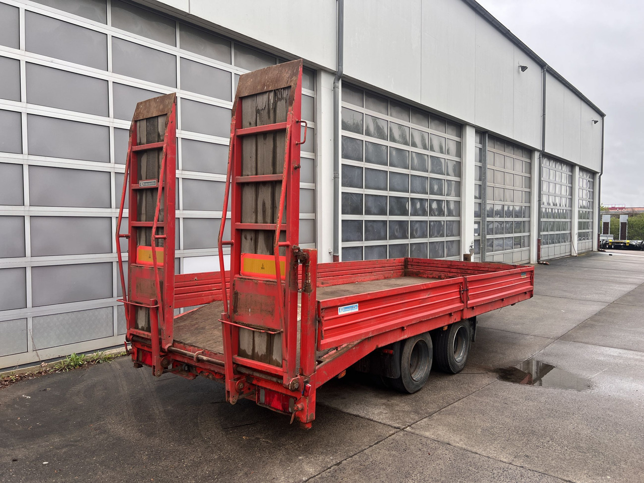Blomenroehr 682/13800 13,8 t Tandemtieflader - عربة مسطحة منخفضة مقطورة: صور 3 Blomenroehr 682/13800 13,8 t Tandemtieflader - عربة مسطحة منخفضة مقطورة: صور 3