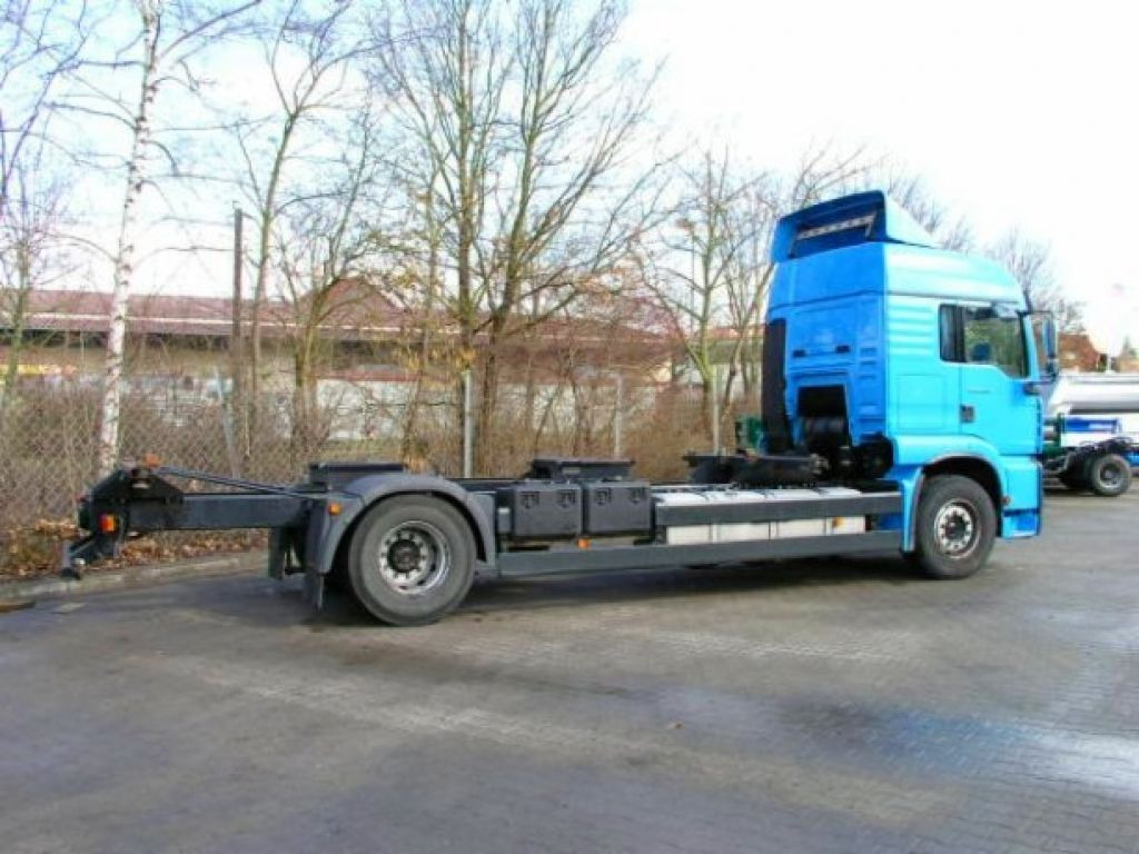 MAN 18.410 TGA2 Achs BDF- LKW - شاحنات الحاويات/ جسم علوي قابل للتغيير شاحنة: صور 4 MAN 18.410 TGA2 Achs BDF- LKW - شاحنات الحاويات/ جسم علوي قابل للتغيير شاحنة: صور 4