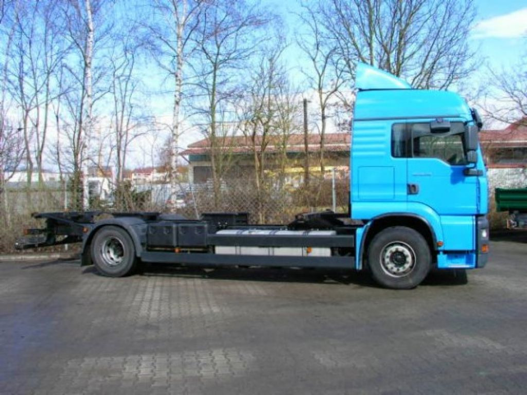 MAN 18.410 TGA2 Achs BDF- LKW - شاحنات الحاويات/ جسم علوي قابل للتغيير شاحنة: صور 5 MAN 18.410 TGA2 Achs BDF- LKW - شاحنات الحاويات/ جسم علوي قابل للتغيير شاحنة: صور 5