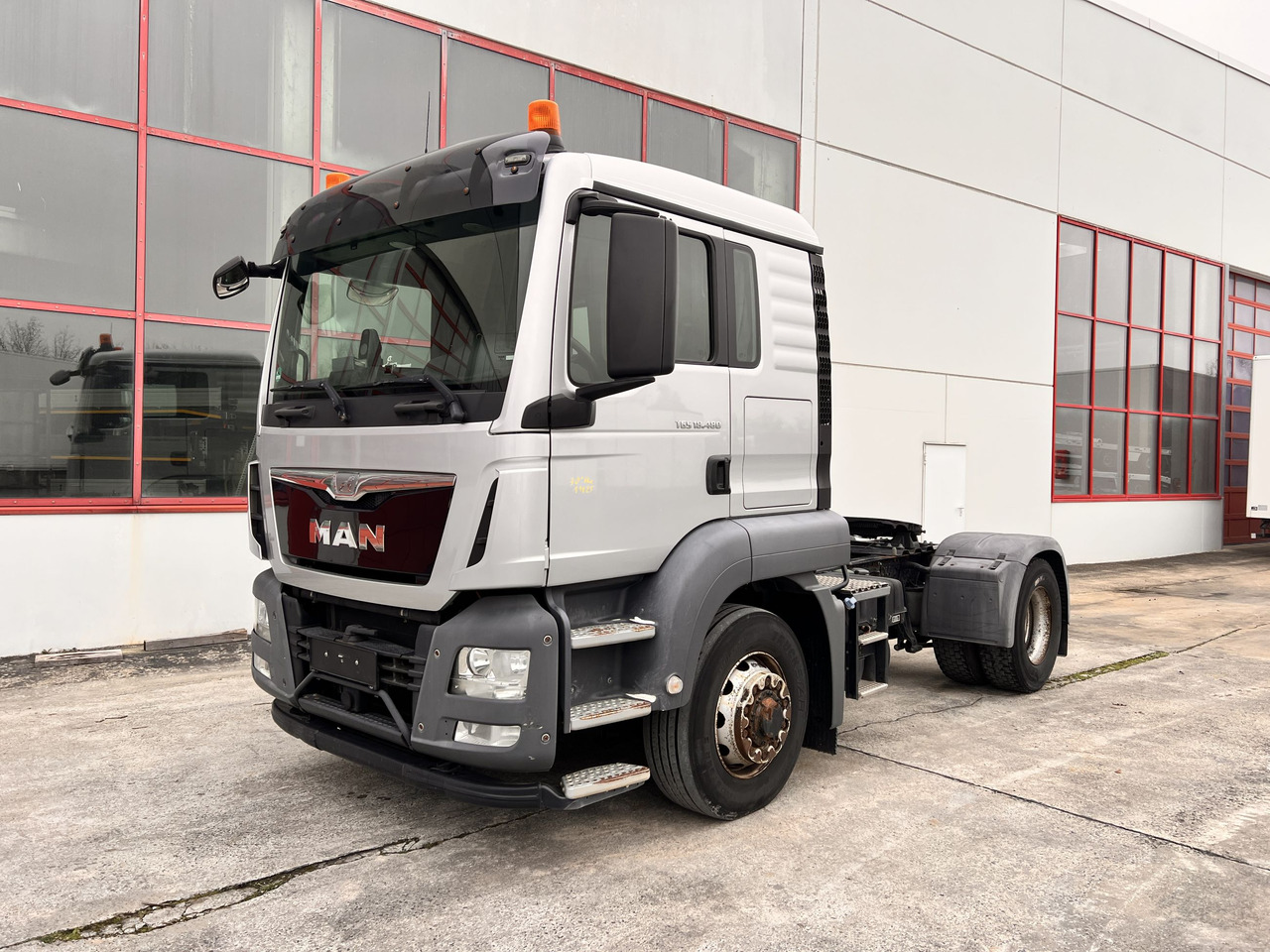 MAN Truck & Bus K1AAB TGS 18.4804x4 Hydrodrive - شاحنة جرار: صور 5 MAN Truck & Bus K1AAB TGS 18.4804x4 Hydrodrive - شاحنة جرار: صور 5
