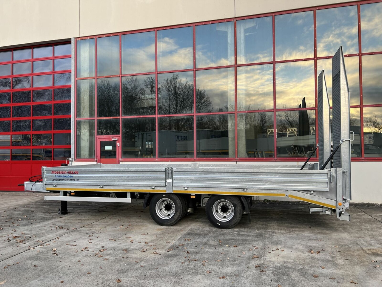 Möslein 19 t Tandemtieflader,Neufahrzeug - عربة مسطحة منخفضة مقطورة: صور 5 Möslein 19 t Tandemtieflader,Neufahrzeug - عربة مسطحة منخفضة مقطورة: صور 5