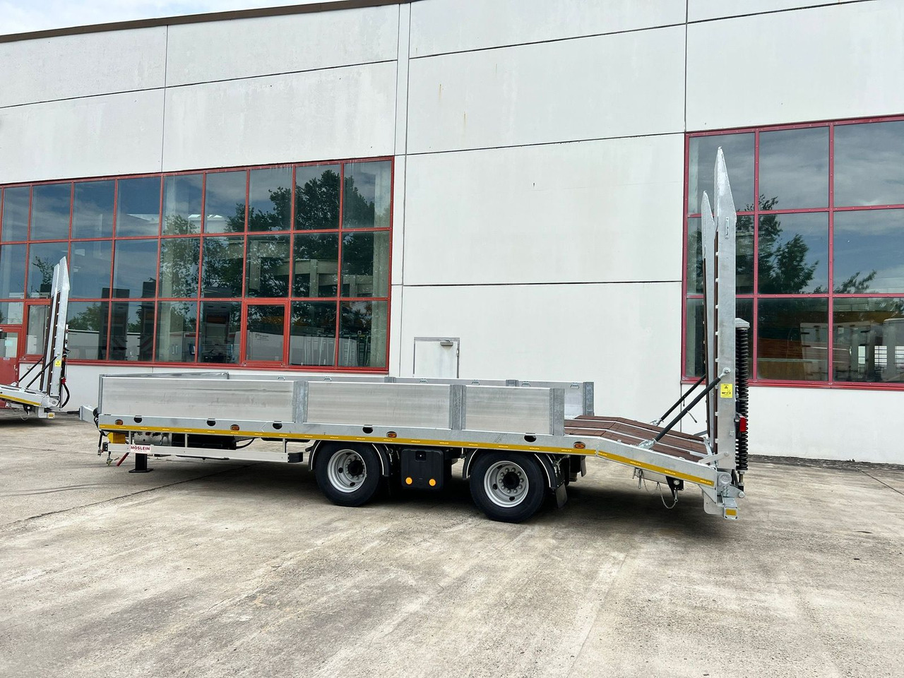 Möslein 21 t Tandemtieflader, Luftgefedert, NEU - عربة مسطحة منخفضة مقطورة: صور 1 Möslein 21 t Tandemtieflader, Luftgefedert, NEU - عربة مسطحة منخفضة مقطورة: صور 1