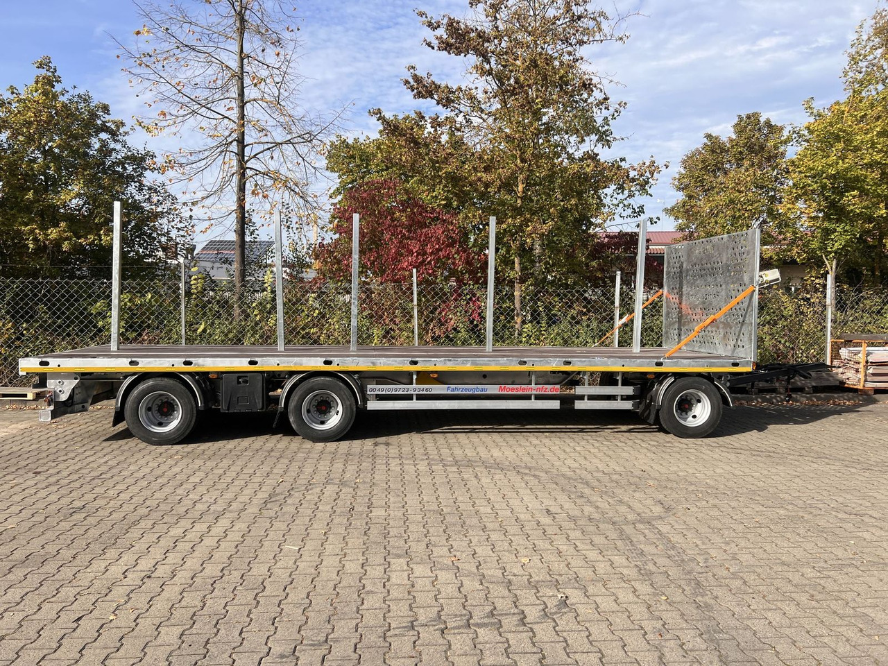 Möslein 3 Achs Jumbo- Plato- Anhänger 8,60 m, Mega - مقطورات مسطحة: صور 2 Möslein 3 Achs Jumbo- Plato- Anhänger 8,60 m, Mega - مقطورات مسطحة: صور 2