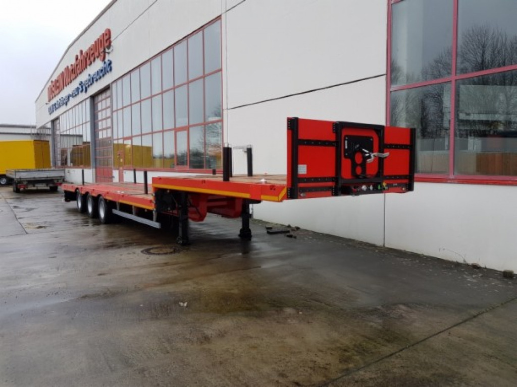 Möslein STO 3 Schwebheim 3 Achs Satteltieflader Plato - عربة مسطحة منخفضة نصف مقطورة: صور 3 Möslein STO 3 Schwebheim 3 Achs Satteltieflader Plato - عربة مسطحة منخفضة نصف مقطورة: صور 3