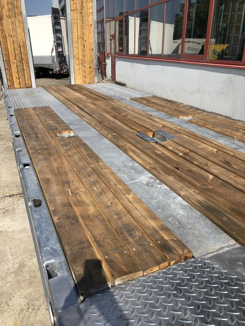 Möslein T3-6,60 VB F neuer 3 Achs Tieflader- Anhänger - عربة مسطحة منخفضة مقطورة: صور 5 Möslein T3-6,60 VB F neuer 3 Achs Tieflader- Anhänger - عربة مسطحة منخفضة مقطورة: صور 5