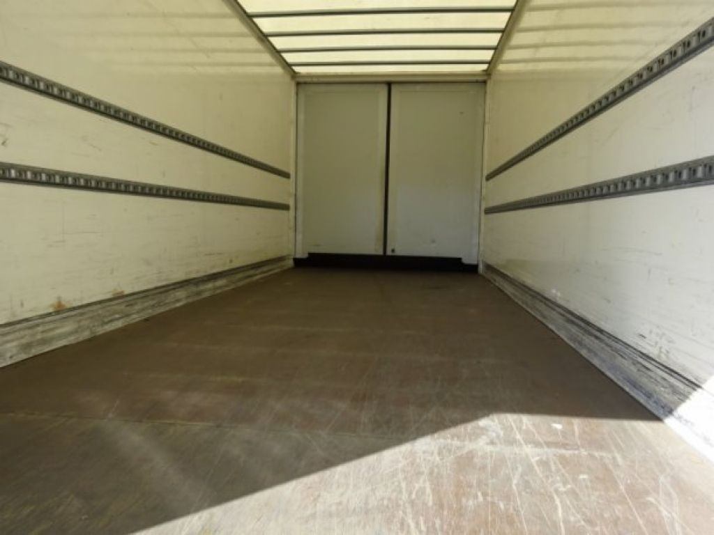 Möslein TKO 105 Schwebheim Tandemkoffer, Ladebordwand + Durchladbar - بصندوق مغلق مقطورة: صور 5 Möslein TKO 105 Schwebheim Tandemkoffer, Ladebordwand + Durchladbar - بصندوق مغلق مقطورة: صور 5