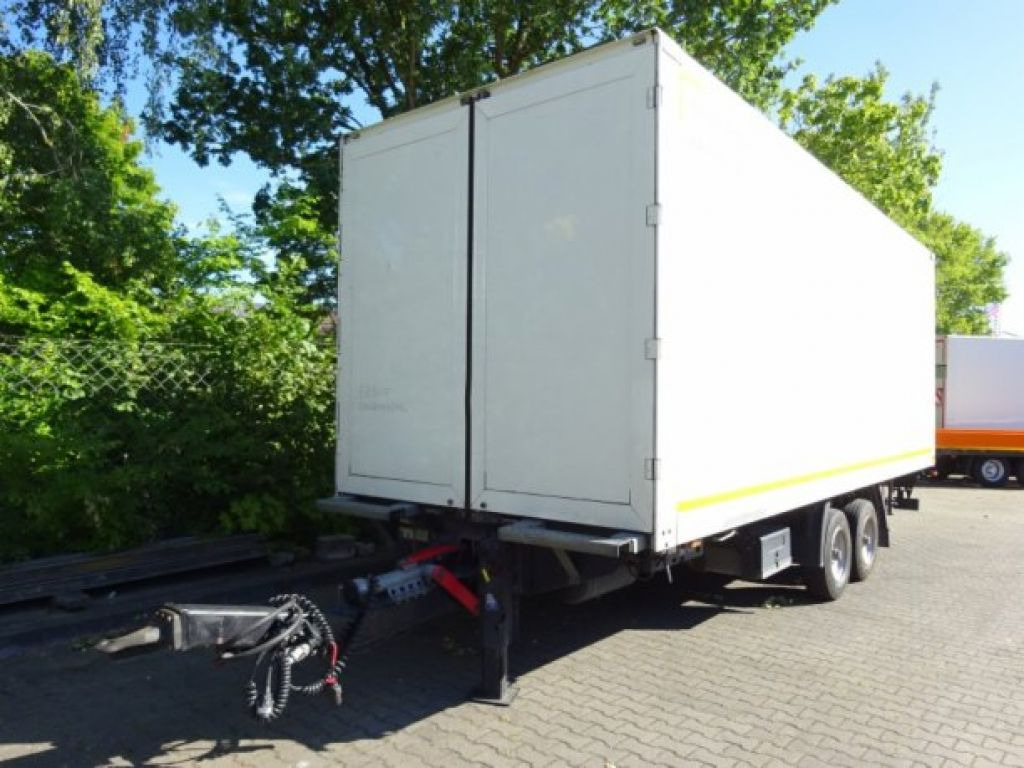 Möslein TKO 105 Schwebheim Tandemkoffer, Ladebordwand + Durchladbar - بصندوق مغلق مقطورة: صور 4 Möslein TKO 105 Schwebheim Tandemkoffer, Ladebordwand + Durchladbar - بصندوق مغلق مقطورة: صور 4