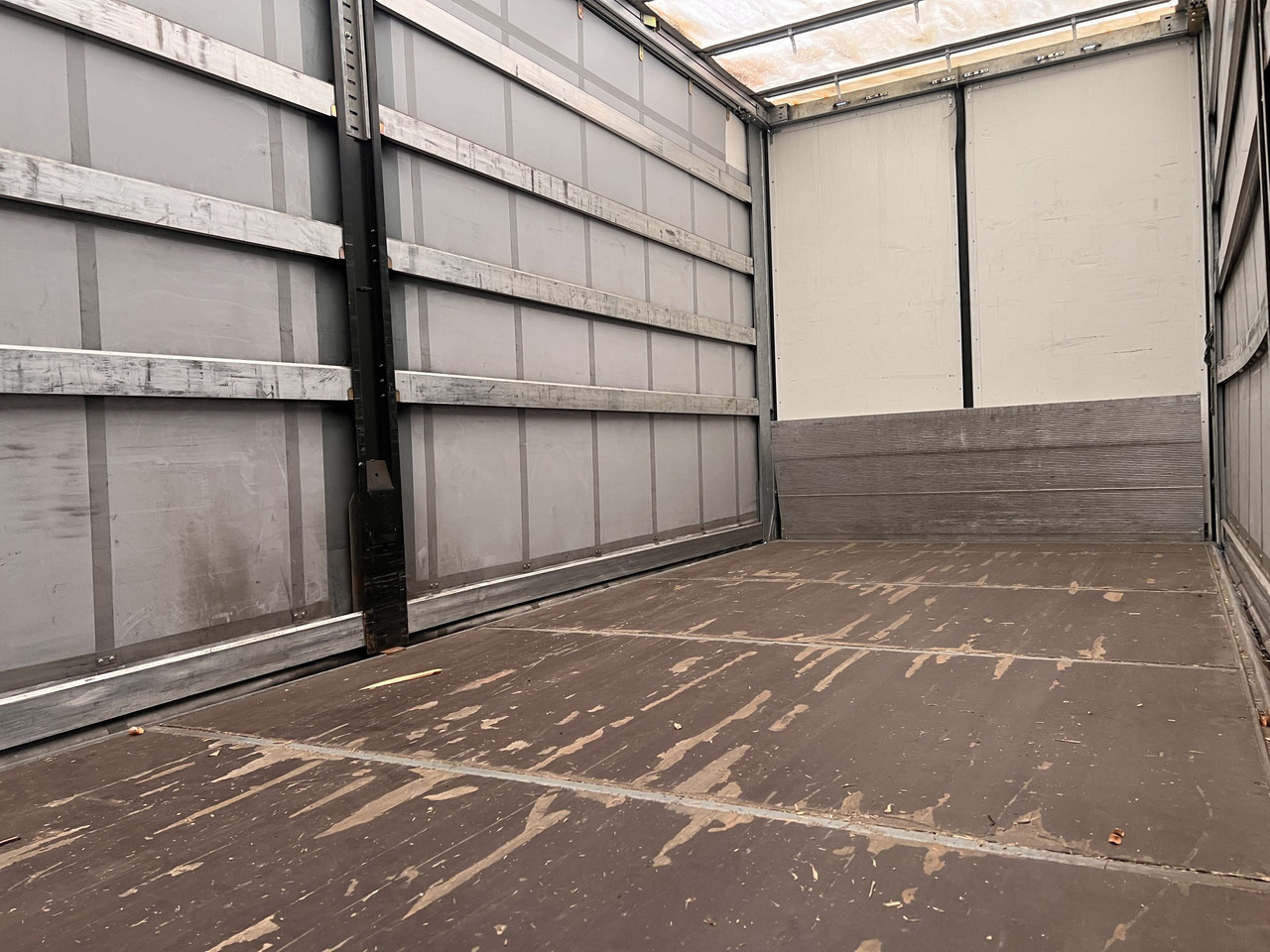 مقطورة ستارة Möslein TPF 11-D Schwebheim  Tandem- Planenanhänger Durchladen: صور 6