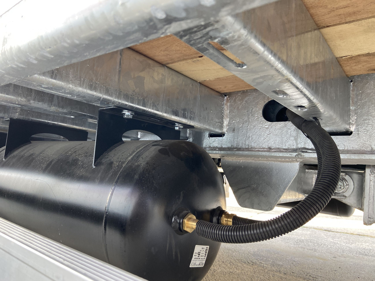 Möslein TT21- 7,2 21 t Tandemtieflader, Luftgefedert, NEU - عربة مسطحة منخفضة مقطورة: صور 3 Möslein TT21- 7,2 21 t Tandemtieflader, Luftgefedert, NEU - عربة مسطحة منخفضة مقطورة: صور 3