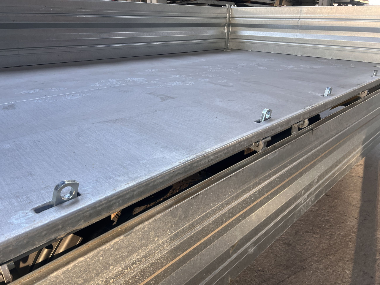 Möslein TTD 19 B neuer 19 t Tandemkipper- Tieflader - قلابة مقطورة: صور 2 Möslein TTD 19 B neuer 19 t Tandemkipper- Tieflader - قلابة مقطورة: صور 2