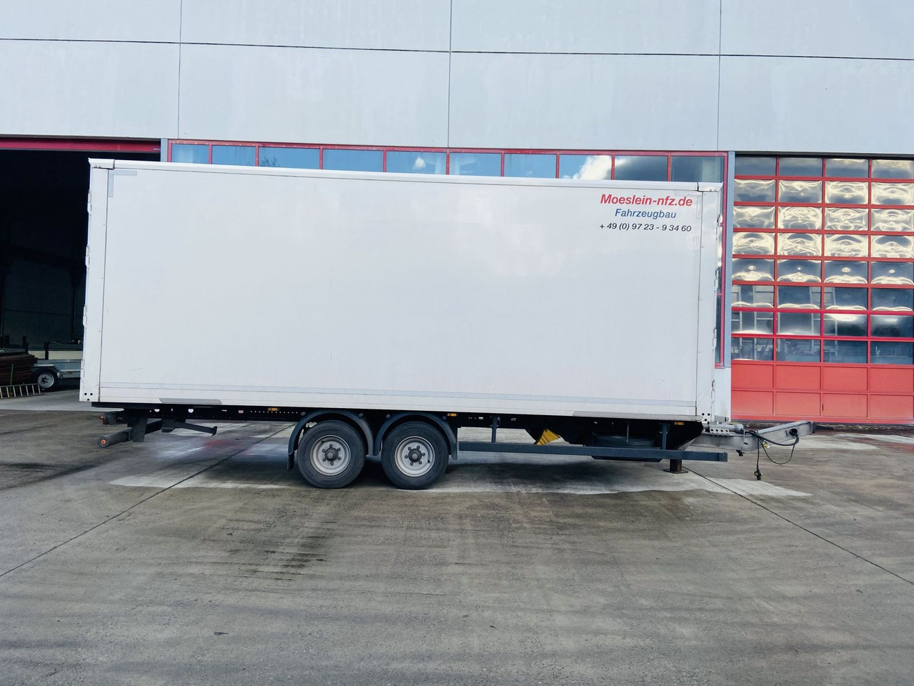 Möslein Tandem- Koffer, Durchladbar, Neuwertig - بصندوق مغلق مقطورة: صور 3 Möslein Tandem- Koffer, Durchladbar, Neuwertig - بصندوق مغلق مقطورة: صور 3