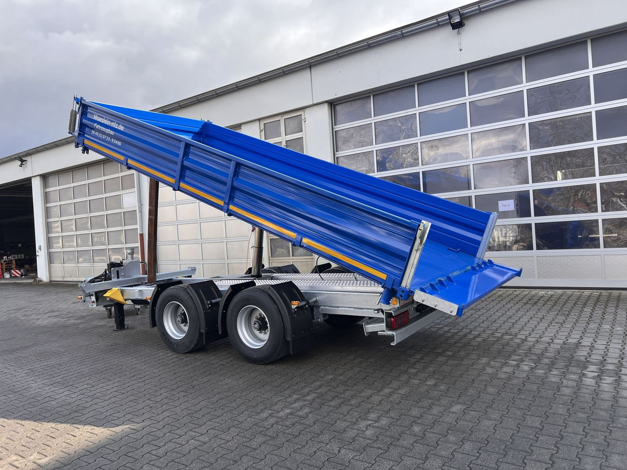 Möslein neuer 19 t Tandemkipper- Tieflader hydraulische - قلابة مقطورة: صور 4 Möslein neuer 19 t Tandemkipper- Tieflader hydraulische - قلابة مقطورة: صور 4