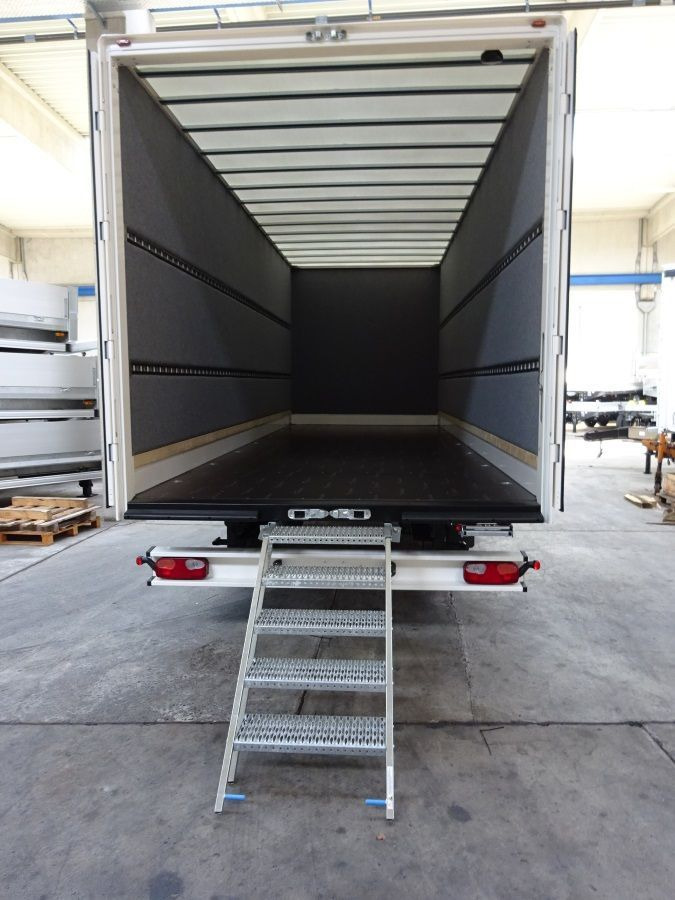 Möslein neuer Tandem- Möbel Koffer- Anhänger - بصندوق مغلق مقطورة: صور 5 Möslein neuer Tandem- Möbel Koffer- Anhänger - بصندوق مغلق مقطورة: صور 5