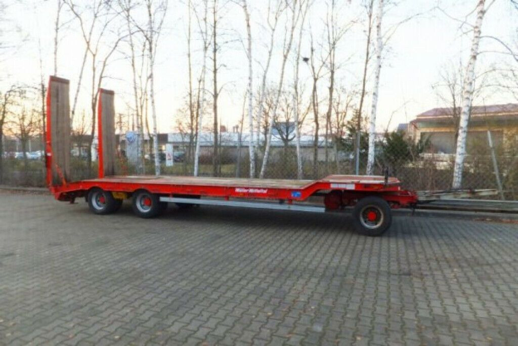Müller-Mitteltal 3 Achs Tieflader- Anhänger - عربة مسطحة منخفضة مقطورة: صور 3 Müller-Mitteltal 3 Achs Tieflader- Anhänger - عربة مسطحة منخفضة مقطورة: صور 3