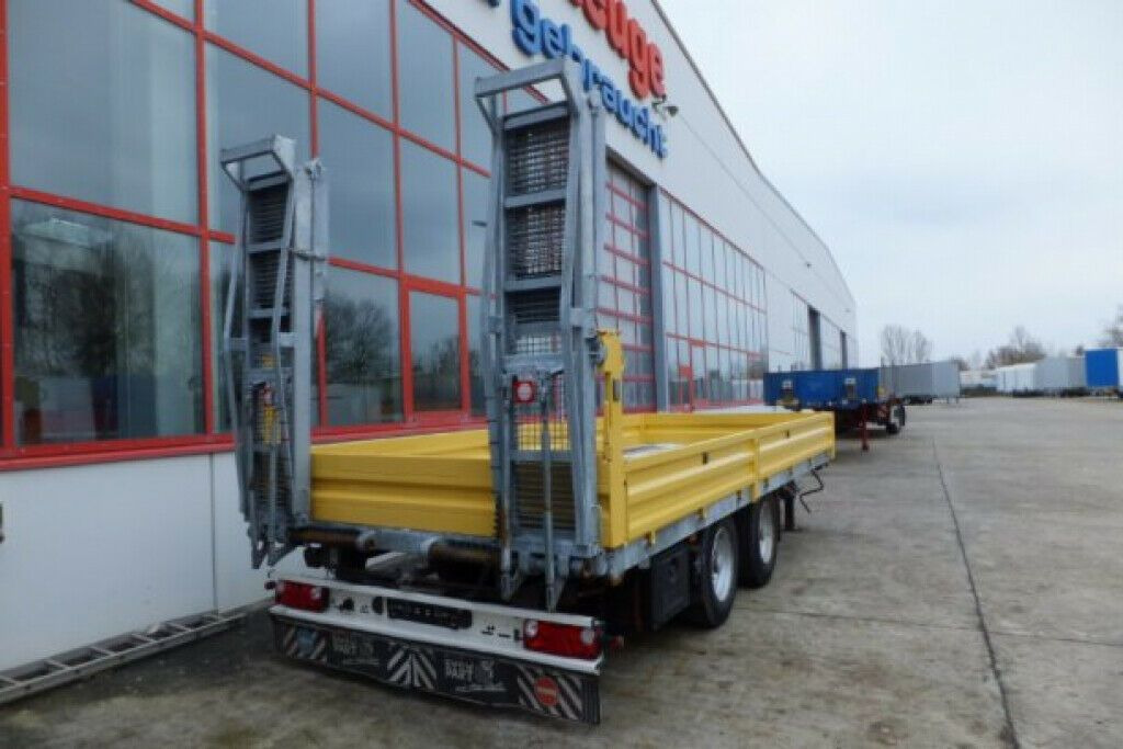 Obermaier 13,5 t Tandemtieflader - عربة مسطحة منخفضة مقطورة: صور 5 Obermaier 13,5 t Tandemtieflader - عربة مسطحة منخفضة مقطورة: صور 5