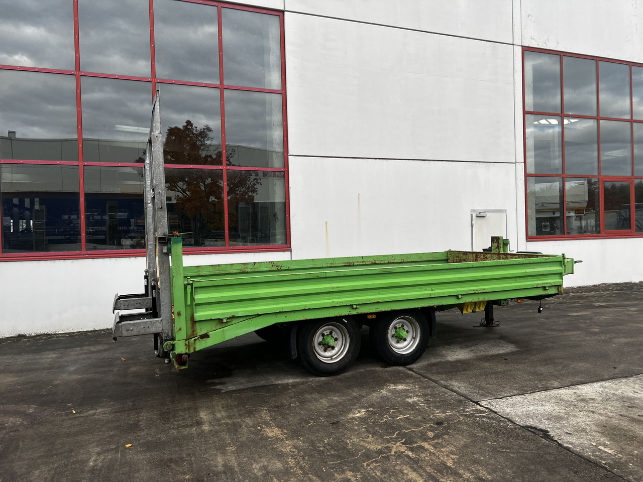 Tt Tandemtieflader - عربة مسطحة منخفضة مقطورة: صور 3 Tt Tandemtieflader - عربة مسطحة منخفضة مقطورة: صور 3