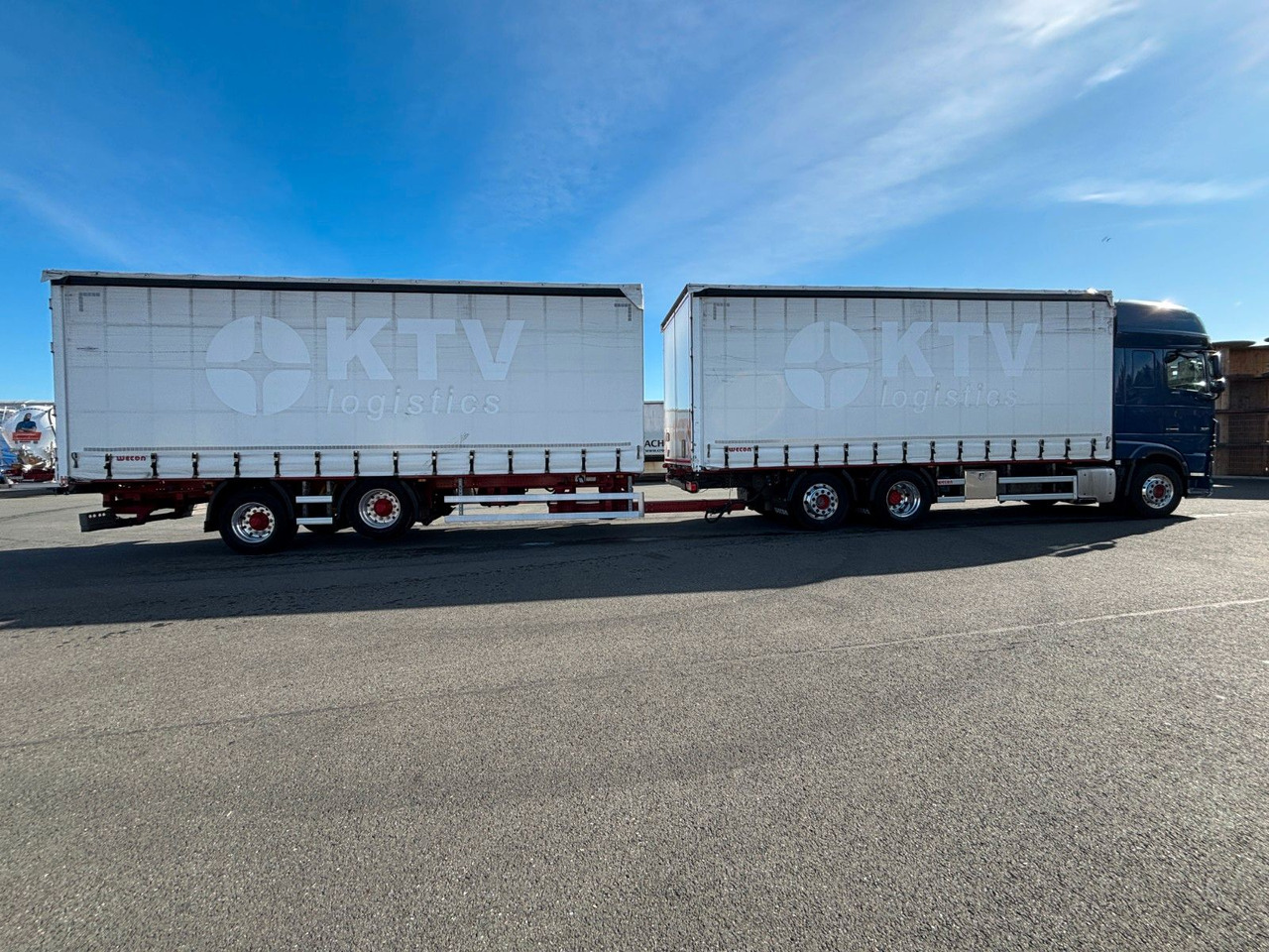 DAF SSC XF 480 Jumbozug + Anh Wecon Staplerhalterung - شاحنة ستارة: صور 5 DAF SSC XF 480 Jumbozug + Anh Wecon Staplerhalterung - شاحنة ستارة: صور 5