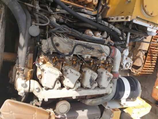 المحرك - حفارة LIEBHERR A902: صور 1