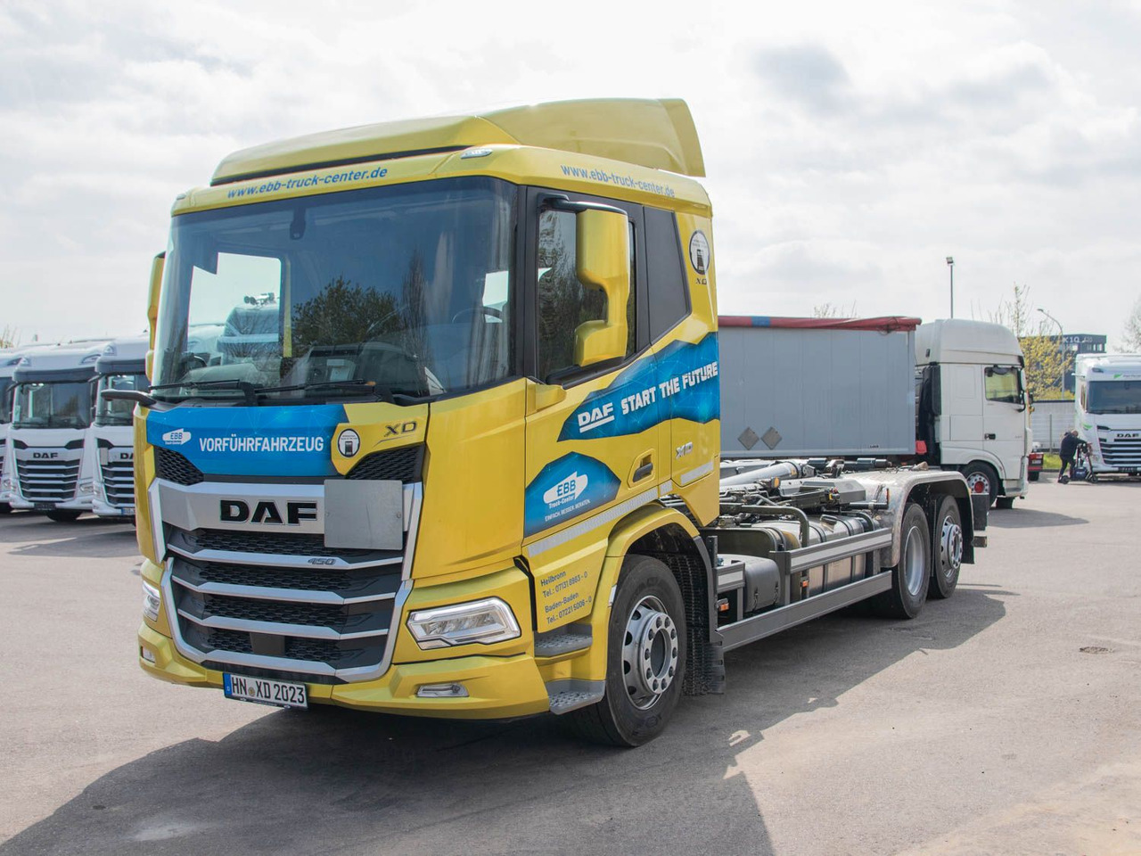 DAF FAN XD 450 SL Meiller Abrollkipper DAF FAN XD 450 SL Meiller Abrollkipper - شاحنة ذات الخطاف: صور 3 DAF FAN XD 450 SL Meiller Abrollkipper DAF FAN XD 450 SL Meiller Abrollkipper - شاحنة ذات الخطاف: صور 3