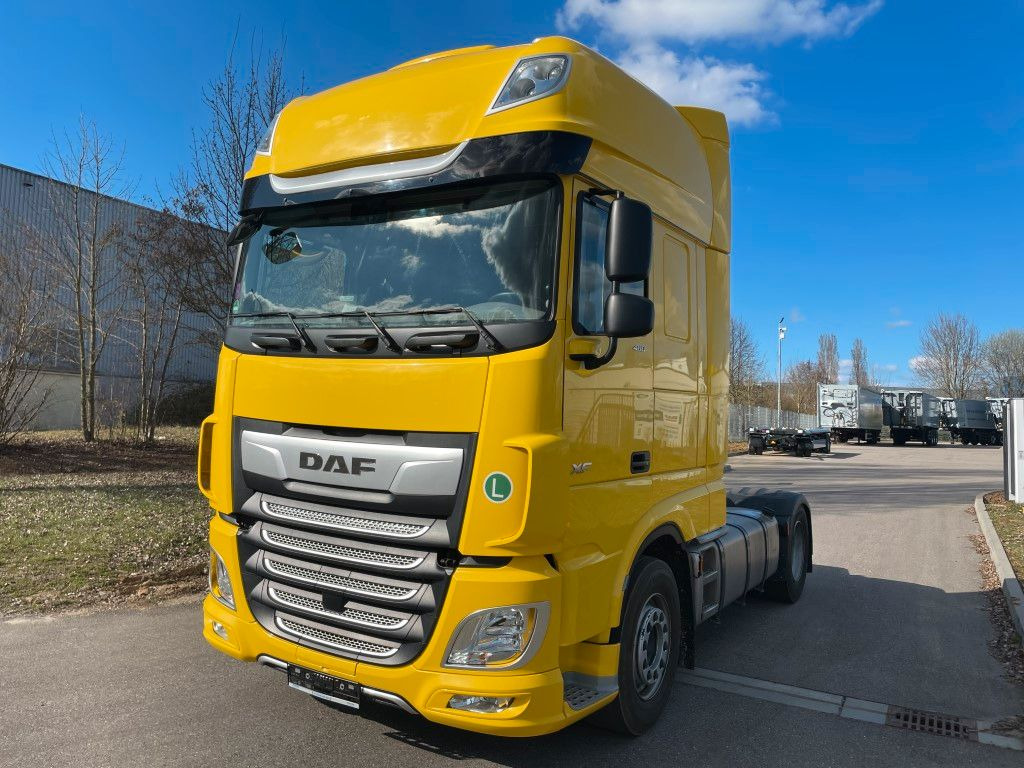 DAF FT XF 480 SSC, 2x Alutank, ZF-Intarder - شاحنة جرار: صور 2 DAF FT XF 480 SSC, 2x Alutank, ZF-Intarder - شاحنة جرار: صور 2