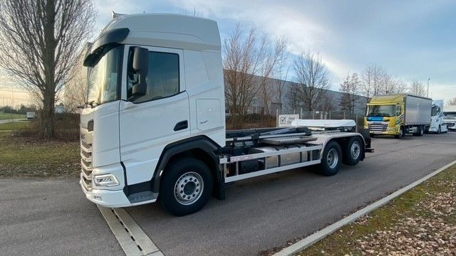DAF XF 480 FAN Abroller VDL DAF XF 480 FAN Abroller VDL - شاحنة ذات الخطاف: صور 2 DAF XF 480 FAN Abroller VDL DAF XF 480 FAN Abroller VDL - شاحنة ذات الخطاف: صور 2