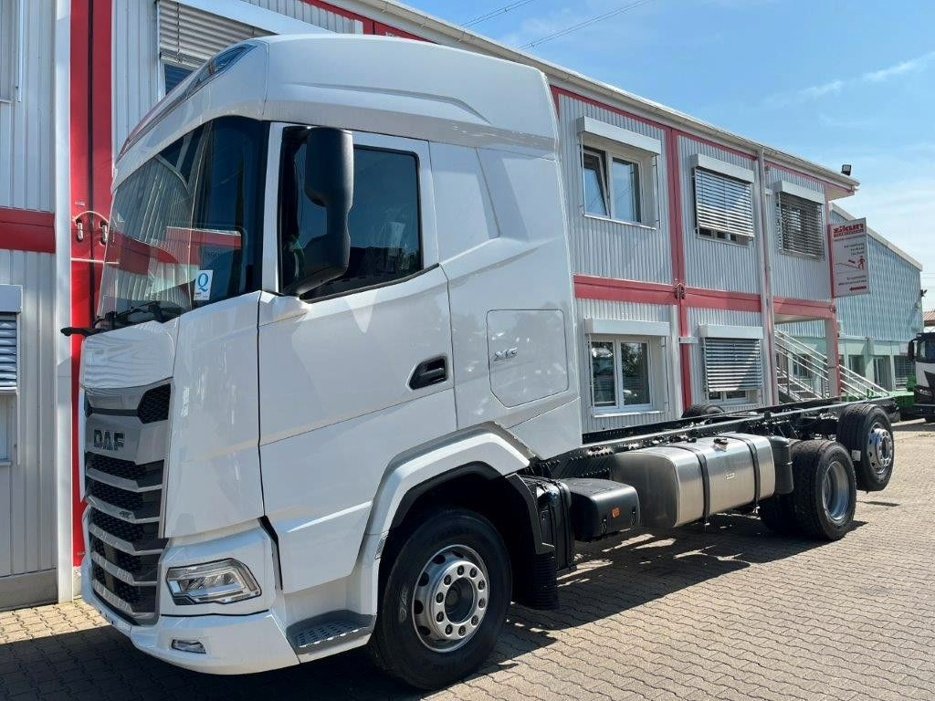DAF XG 480 FAN - الشاسيه شاحنة: صور 1 DAF XG 480 FAN - الشاسيه شاحنة: صور 1