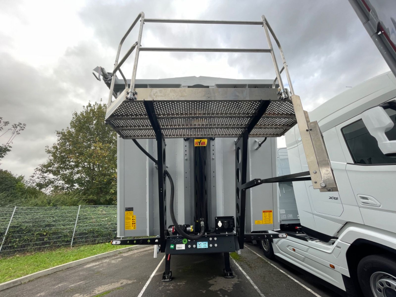 Wielton Bulk Master 51 cbm 3-Achs Alukipper Wielton Bulk Master 51 cbm 3-Achs Alukipper - قلابة نصف مقطورة: صور 2 Wielton Bulk Master 51 cbm 3-Achs Alukipper Wielton Bulk Master 51 cbm 3-Achs Alukipper - قلابة نصف مقطورة: صور 2