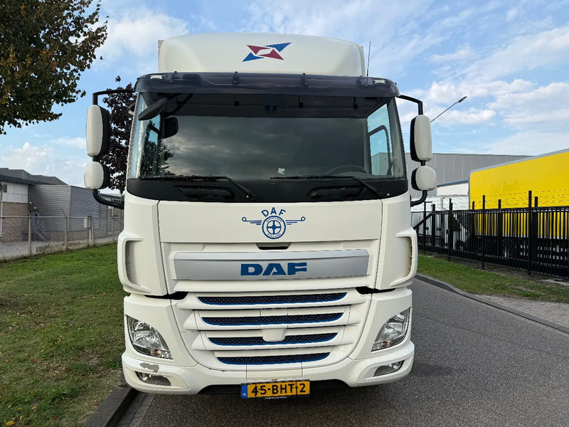 DAF CF 290 2016 - بصندوق مغلق شاحنة: صور 4 DAF CF 290 2016 - بصندوق مغلق شاحنة: صور 4